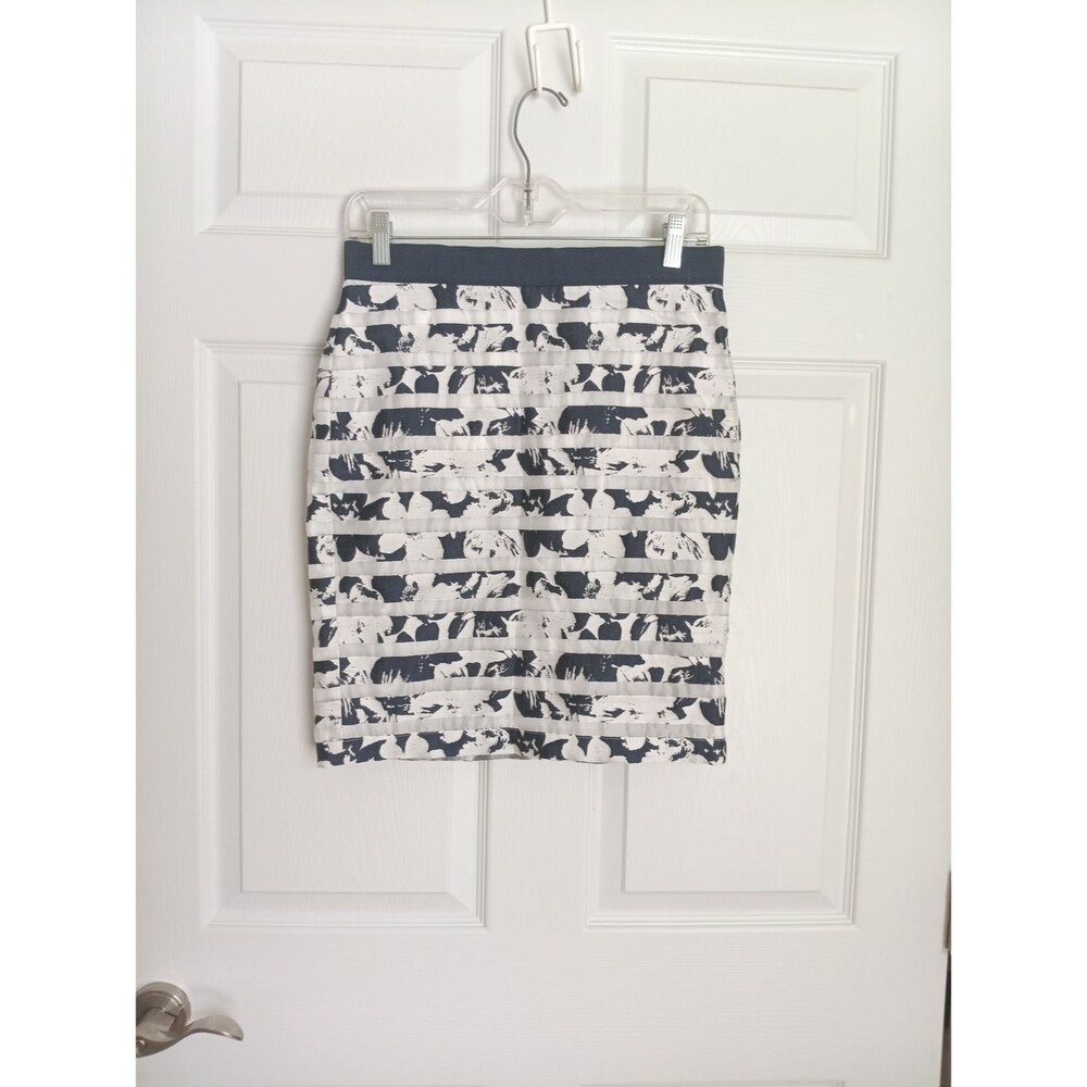 Ann Taylor Navy and White Striped Floral Pencil Skirt